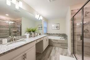 Chic Luxury Haven - Unforgettable Retreat