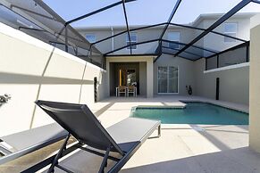 Chic Modern Marvel-spacious Themed Bedrooms Private Pool