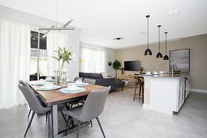 Comfy Themed Home Private Pool Prime Location