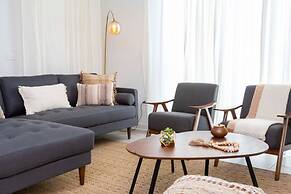 Comfy Themed Home Private Pool Prime Location