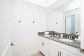 Comfy Themed Home Private Pool Prime Location