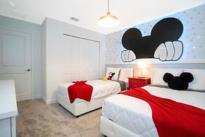 Comfy Themed Home Private Pool Prime Location