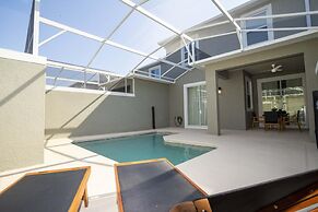 Comfy Themed Home Private Pool Prime Location