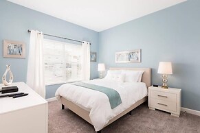 Comfy Home Ideal Location