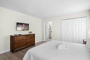 Comfy Home Ideal Location