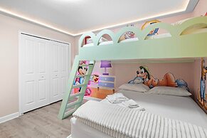 Comfy Home Ideal Location