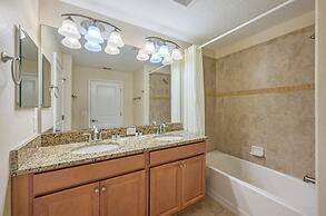 Cozy Home Near Disney Parks - Prime Location