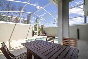 Cozy Getaways - Spacious Ideal Location