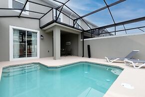 Modern Chic Spacious Private Pool Prime Location