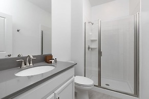 Modern Chic Spacious Private Pool Prime Location