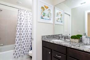 New Fun Family Getaway - Super Cute Home