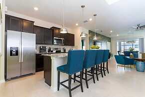 New Fun Family Getaway - Super Cute Home