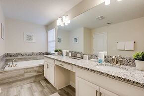 Luxury 5BR Home Private Pool Prime Location