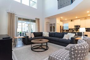 Spacious Comfy Retreat Prime Location Amazing