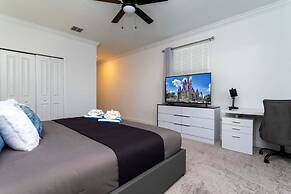 Spacious Comfy Retreat Prime Location Amazing