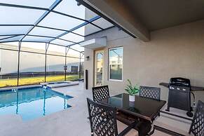 Spacious Comfy Retreat Prime Location Amazing