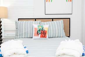 Spacious Comfy Retreat Prime Location Amazing