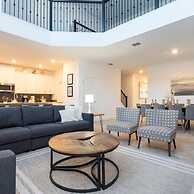 Spacious Comfy Retreat Prime Location Amazing