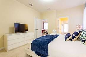 Spacious 5BR Private Pool Beautiful Decor