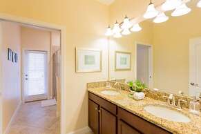 Spacious 5BR Private Pool Beautiful Decor