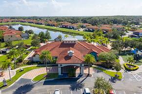 Remodeled Gem - Comfort and Location