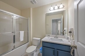 Remodeled Gem - Comfort and Location