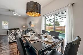 Remodeled Gem - Comfort and Location