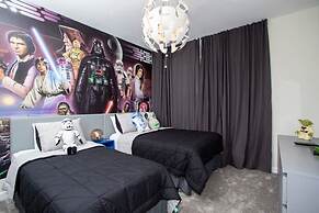 Stunning 5BR Home - Your Dream Getaway