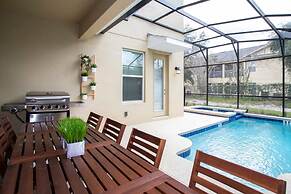 Stunning 5BR Home - Your Dream Getaway