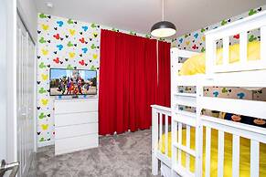 Stunning 5BR Home - Your Dream Getaway