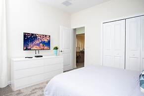 Stunning 5BR Home - Your Dream Getaway