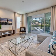 Spacious New Modern Retreat