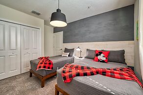 Chic Modern Condo - Spacious Mickey Bed Game Room