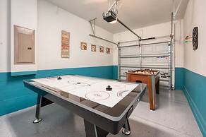 Stunning Home Private Pool Great Location