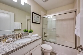 Stunning Home Private Pool Great Location