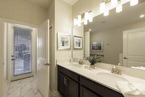 Getaway Delight-8 Bedrooms Pool Great Location