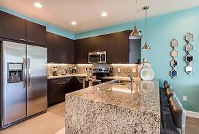 Super Cozy Home With Private Pool