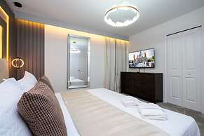 Ultimate Luxury Retreat-star Wars Game Room More