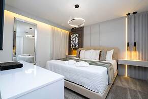 Ultimate Luxury Retreat-star Wars Game Room More