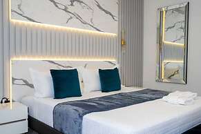 Ultimate Luxury Retreat-star Wars Game Room More