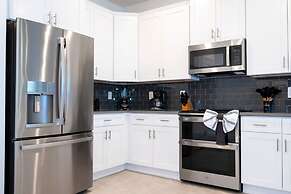 Ultimate Luxury Retreat-star Wars Game Room More