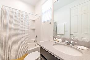 Stunning 7BR Retreat Private Pool Perfect Location