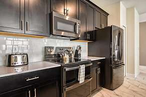 Tranquil Retreat - Serene Getaway