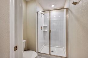 Tranquil Retreat - Serene Getaway