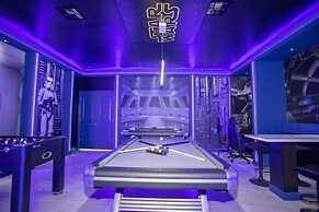 Ultimate Themed Luxury - Game Room Theater Pool