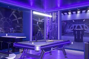 Ultimate Themed Luxury - Game Room Theater Pool