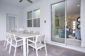 Ultimate Themed Luxury - Game Room Theater Pool