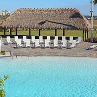 Modern 2BR Condo w Mickey Room - Family Perfection