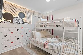 Roomy Villa With Themed Bedrooms Private Pool