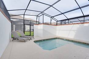 Spacious Cozy Comfort in Every Corner